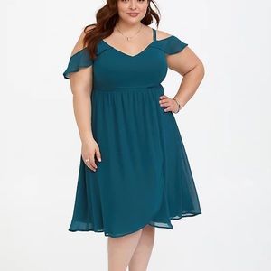 NWT Teal Chiffon cold shoulder dress Torrid